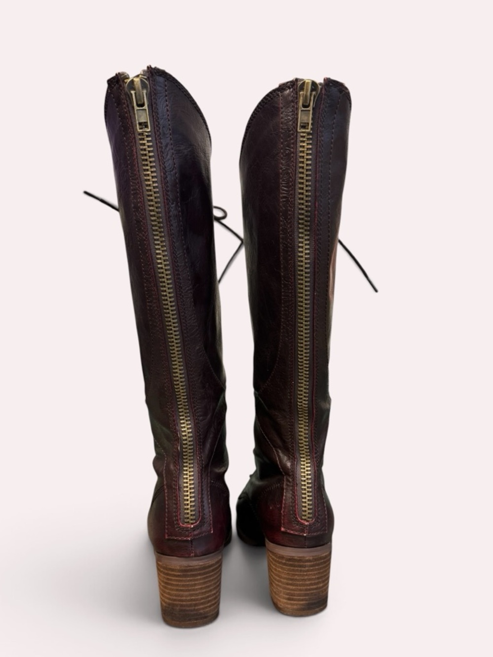 Lace-Up Knee High Leather Boots - Dark Brown W/Easy Zipper Closure
Size9 - Picture 8 of 9